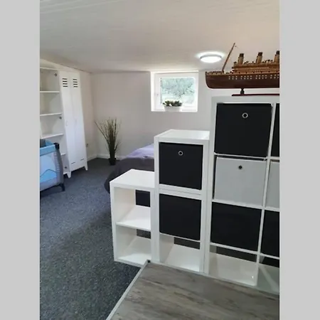 Große Mit Terrasse Und Grill Grosssolt