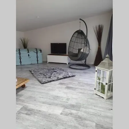 Apartment Große Mit Terrasse Und Grill Grosssolt