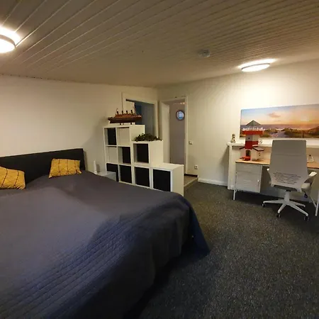 Große Mit Terrasse Und Grill * Grosssolt